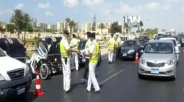 تسهيلات مذهلة.. التحول الرقمي يخفض تكدس وحدات المرور بفعالية غير متوقعة